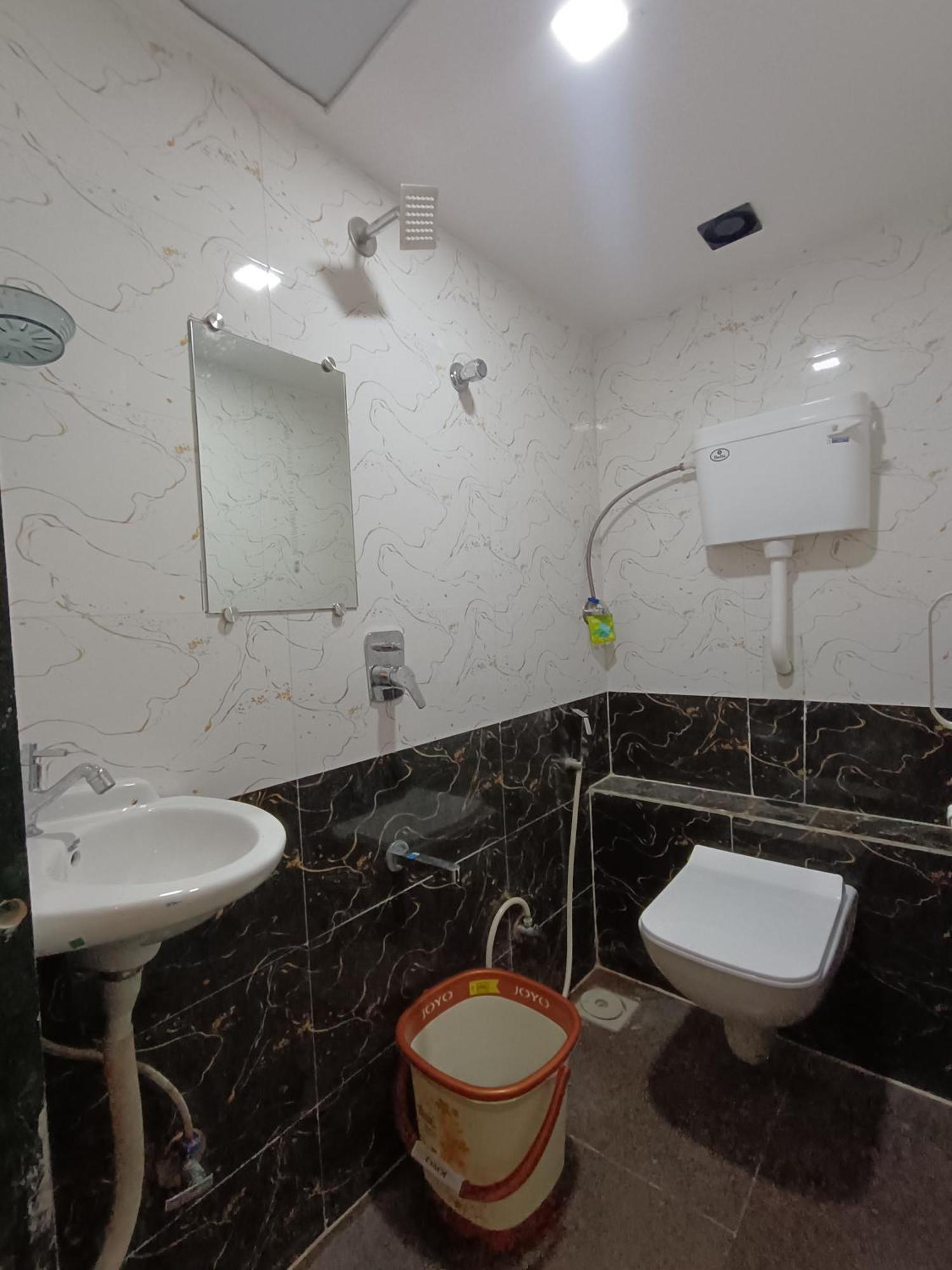 Hotel Powai Residency Мумбаи Экстерьер фото