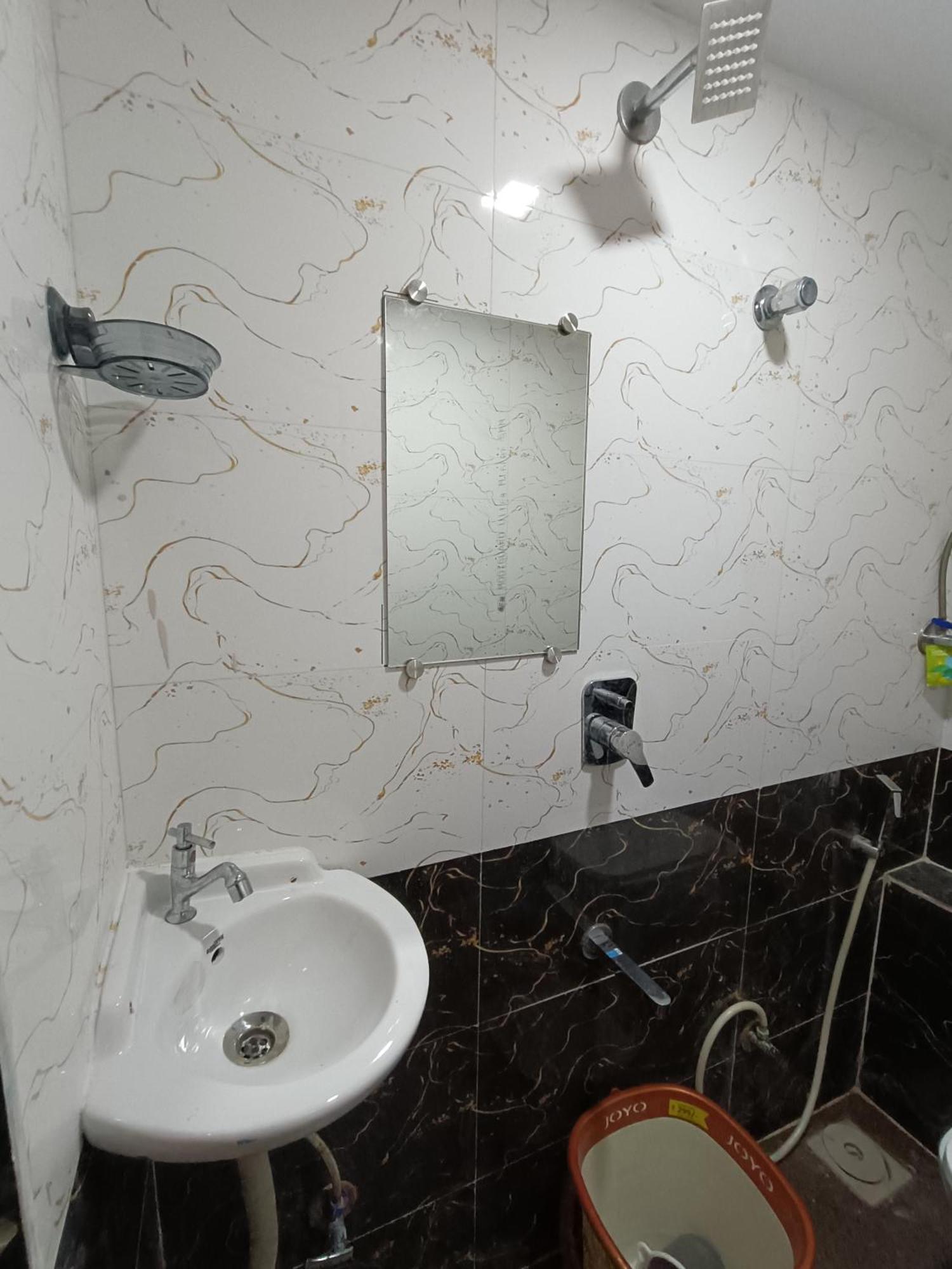 Hotel Powai Residency Мумбаи Экстерьер фото